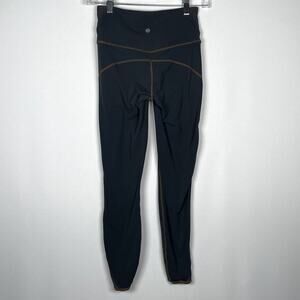 Athleta Gray Salutation Contrast Stitch Mesh 25" Inseam Crop Leggings Size XS